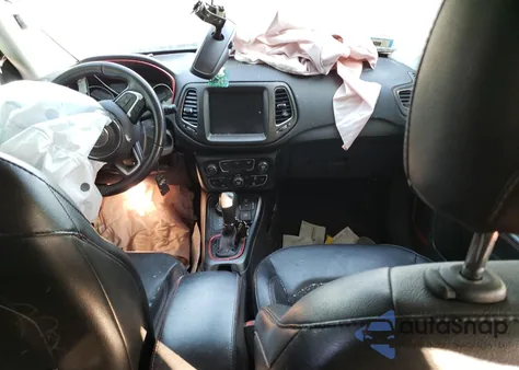 2020 Jeep Compass Trailhawk from USA, damaged, VIN 3C4NJDDB4LT145149